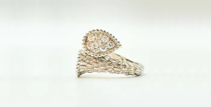 ブシュロンの指輪が人気の理由と買取相場を解説！モデルごとの特徴とお手入れ方法とは