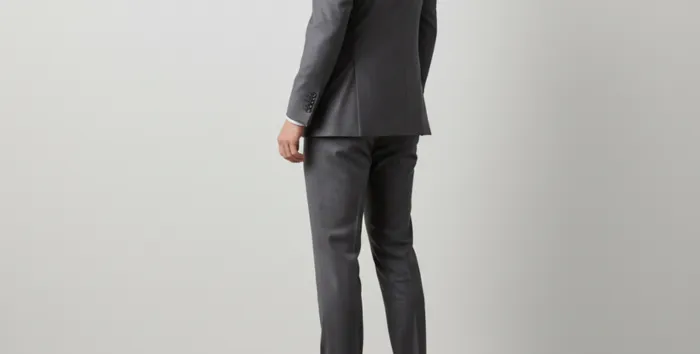 ポール・スミスの真価とスーツの美学 ― ブランドの軌跡から買取市場の最新動向まで徹底解説