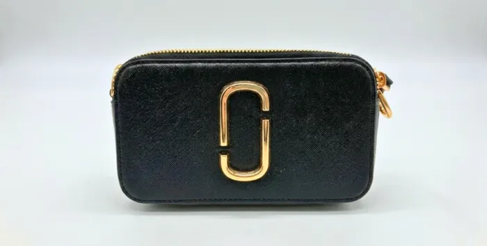 マーク ジェイコブスのバッグはなぜ愛され続けるのか？歴史、魅力、そして賢い買取活用術まで徹底解説