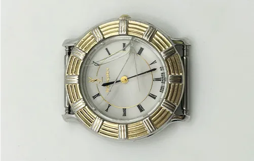 ガラスが割れていても