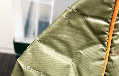 角が削れ、ボロボロでも