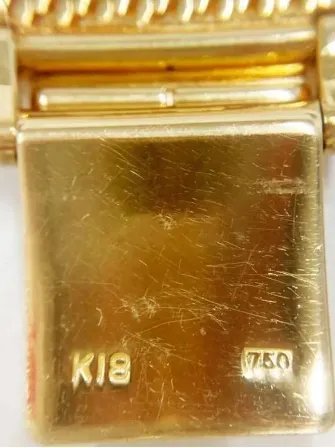 腕時計のバックル