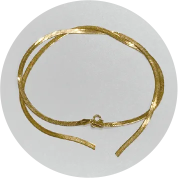 切れたネックレス