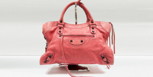 バレンシアガのバッグ