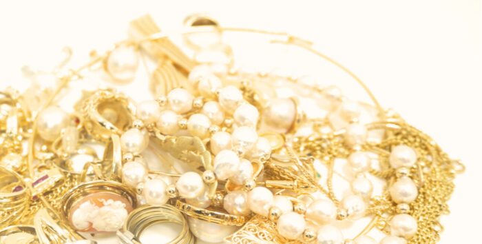 金が特別な理由