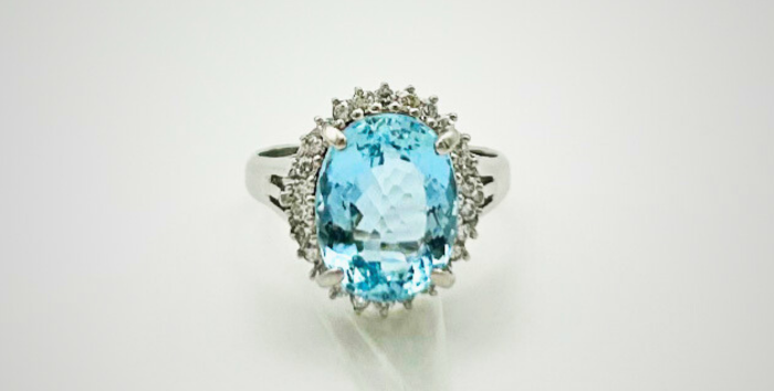 アクアマリンのリング